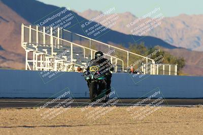 media/Dec-07-2024-CVMA (Sat) [[21c5f1ef85]]/Race 13-Amateur Supersport Middleweight/